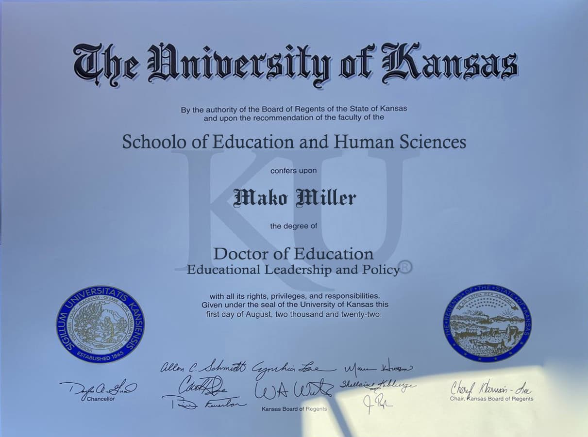 Authentic-Looking Fake certificate from The University Of Kansas Authentic-Looking Fake certificate from The University Of Kansas