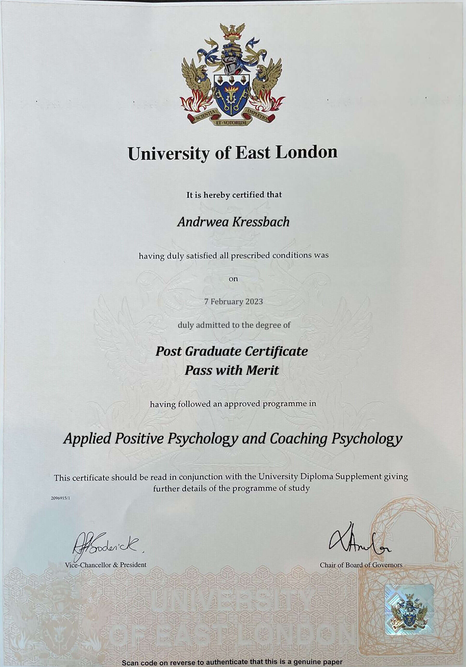 Authentic-Looking Fake certificate from University Of East London Authentic-Looking Fake certificate from University Of East London