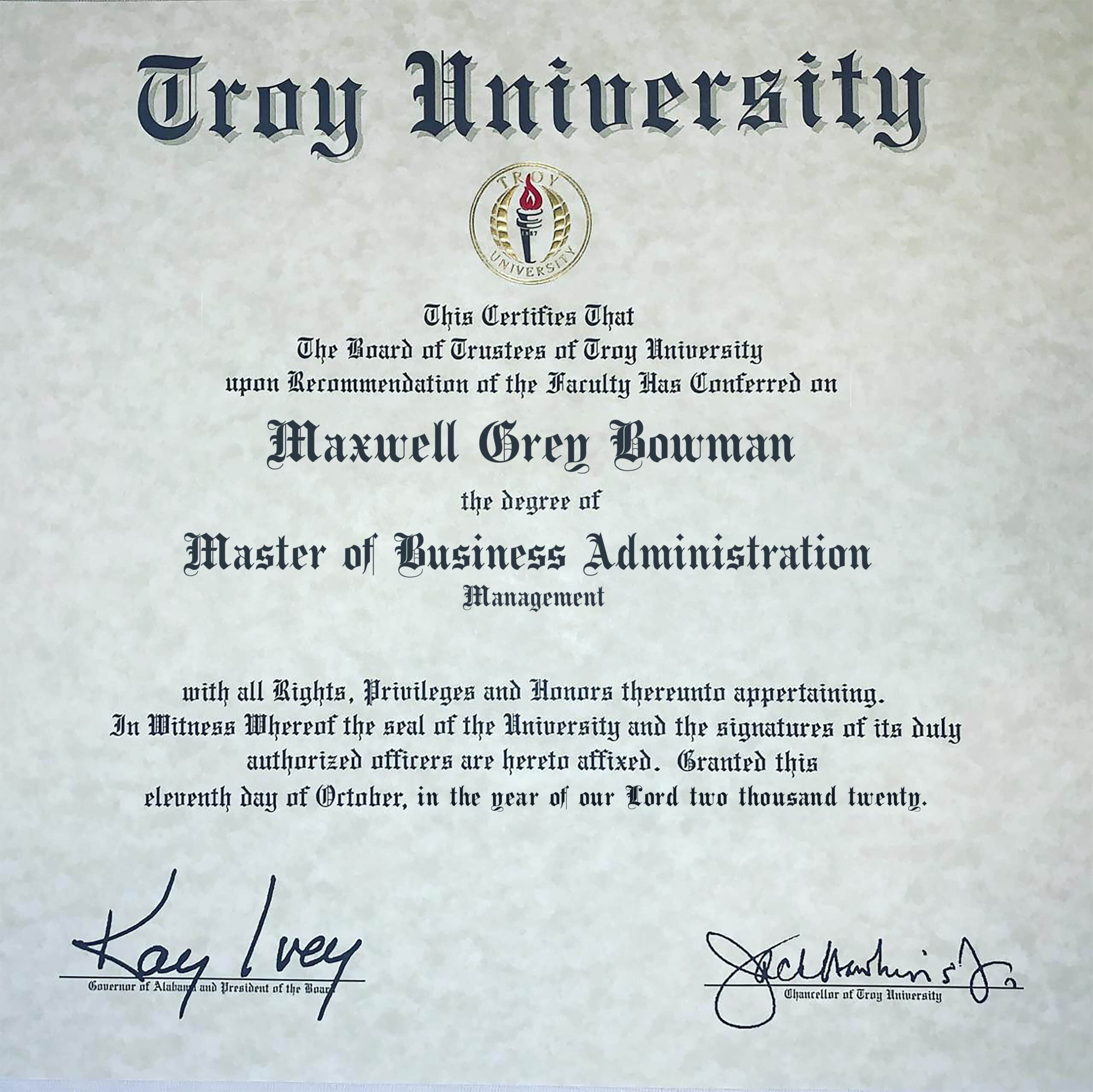 Authentic-Looking Fake master from Droy University Authentic-Looking Fake master from Droy University