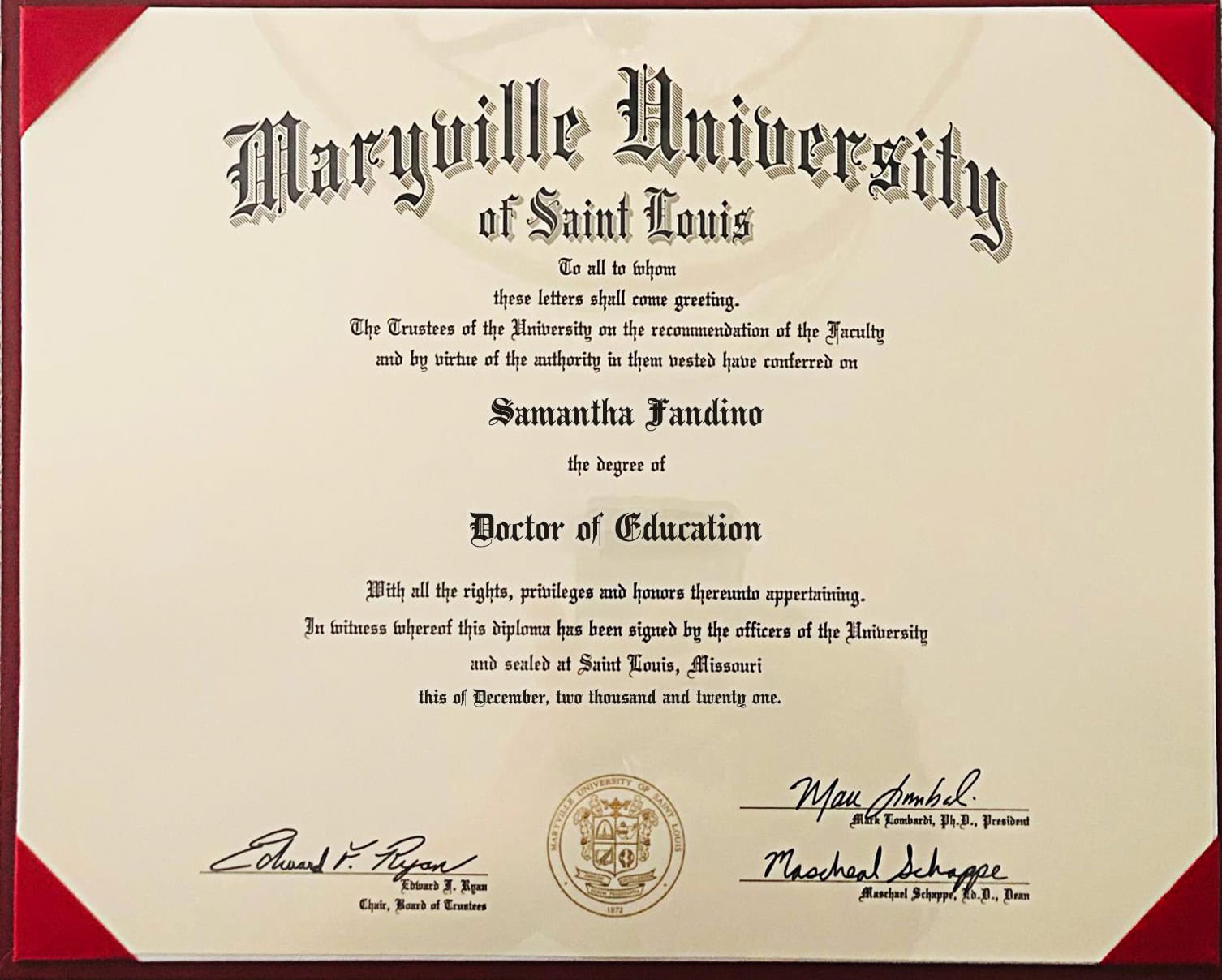 Authentic-Looking Fake certificate from Maryville University Authentic-Looking Fake certificate from Maryville University