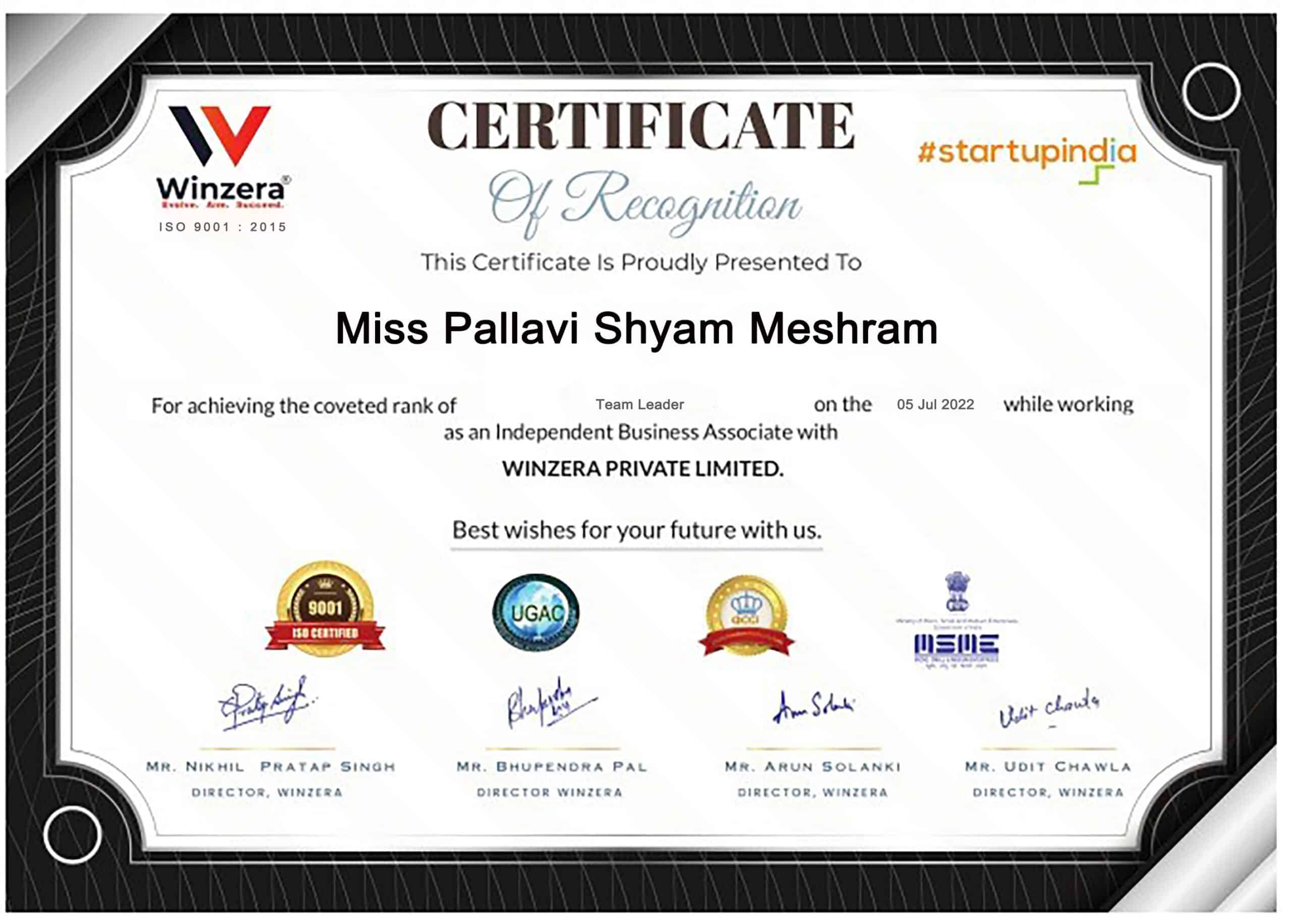 Stand Out with a Customizable winzera Internship Certificate PSD Template Stand Out with a Customizable winzera Internship Certificate PSD Template